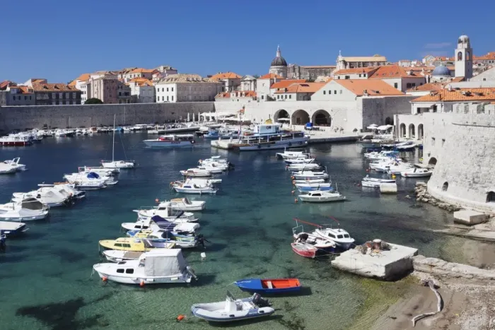Framed Print : Old harbour and old town, UNESCO World Heritage Site, Dubrovnik, Dalmatia, Croatia, Europe Framed Print : Old harbour and old town, UNESCO World Heritage Site, Dubrovnik, Dalmatia, Croatia, Europe
