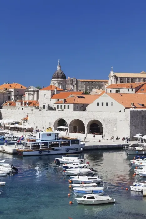 Framed Print : Old harbour and Old Town, UNESCO World Heritage Site, Dubrovnik, Dalmatia, Croatia, Europe Framed Print : Old harbour and Old Town, UNESCO World Heritage Site, Dubrovnik, Dalmatia, Croatia, Europe