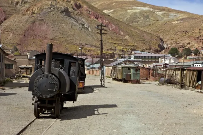 Framed Print : The old mining ghost town of Pulacayo, Industrial Heritage Site, famously linked to Butch Cassidy and the Sundance Kid, Bolivia, South America