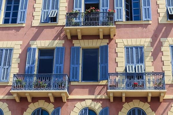Old Town architecture, Nice, Alpes Maritimes, Provence, Cote d Azur, French Riviera, France, Europe