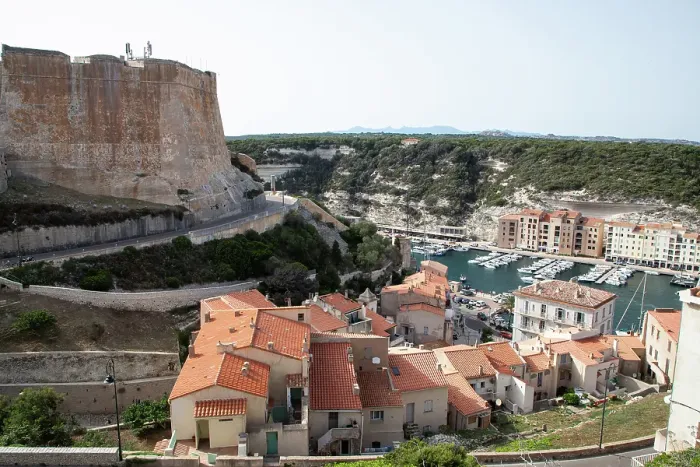 Framed Print : Old town of Bonifacio built on cliff rocks, Island of Corsica, France Framed Print : Old town of Bonifacio built on cliff rocks, Island of Corsica, France