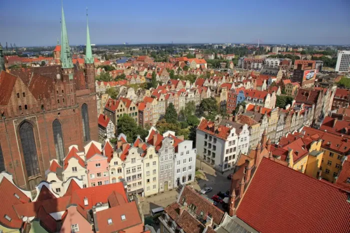 Framed Print : Old Town with Church of St. Mary in Gdansk, Gdansk, Pomerania, Poland, Europe Framed Print : Old Town with Church of St. Mary in Gdansk, Gdansk, Pomerania, Poland, Europe
