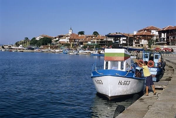 Old town and fishing harbour, Nesebur (Nessebar), Black Sea coast, Bulgaria, Europe