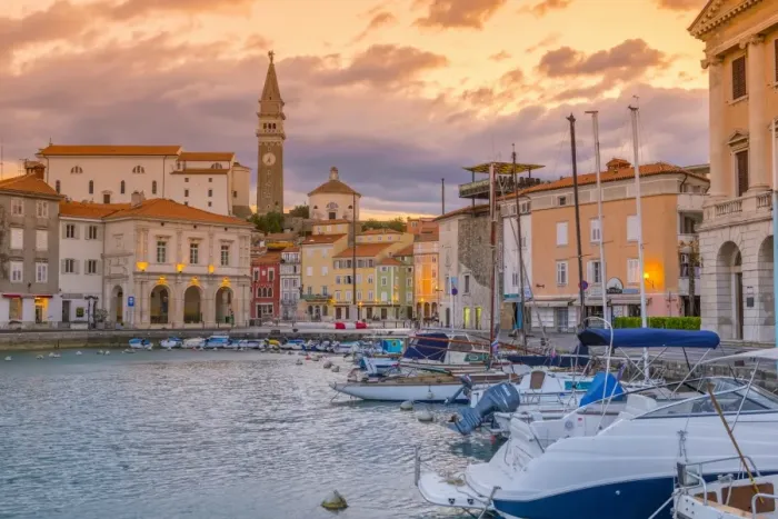 Framed Print : Old Town Harbour, Church of St. George (Cerkev sv. Jurija) in background, Piran, Primorska, Slovenian Istria, Slovenia, Europe