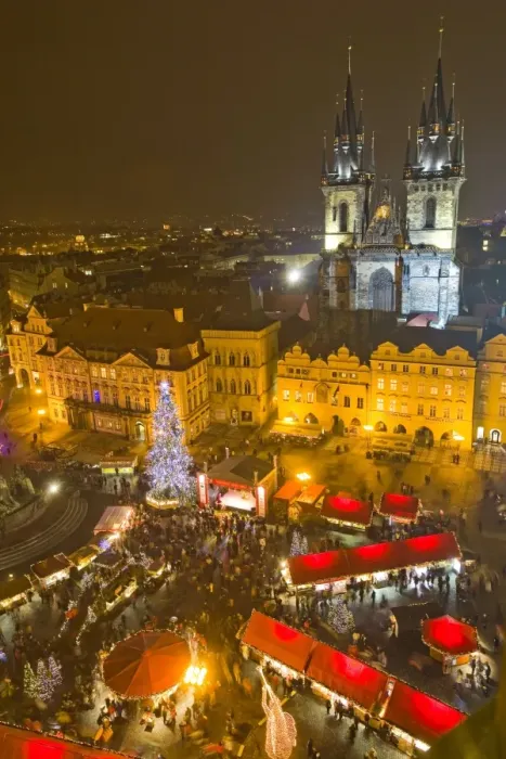 Framed Print : Old Town Square and Tyn Cathedral at Christmas time, viewed from Old Town Hall Framed Print : Old Town Square and Tyn Cathedral at Christmas time, viewed from Old Town Hall