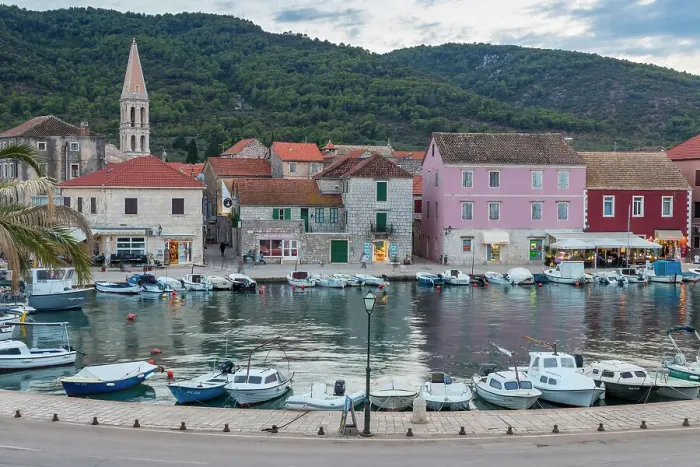 Framed Print : The old town of Stari Grad on Hvar Island, Croatia, Europe Framed Print : The old town of Stari Grad on Hvar Island, Croatia, Europe