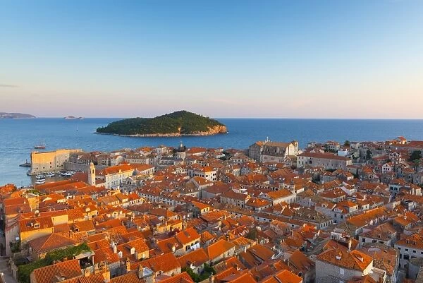 Old Town (Stari Grad), UNESCO World Heritage Site, with Lokrum Island beyond, Dubrovnik, Dalmatia, Croatia, Europe