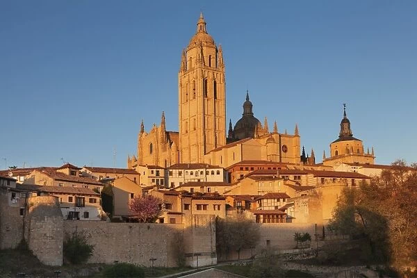 Old town, town wall and Cathedral at sunset, UNESCO World Heritage Site, Segovia