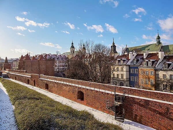 Old Town Wall and Barbican, UNESCO World Heritage Site, Warsaw, Masovian Voivodeship, Poland, Europe
