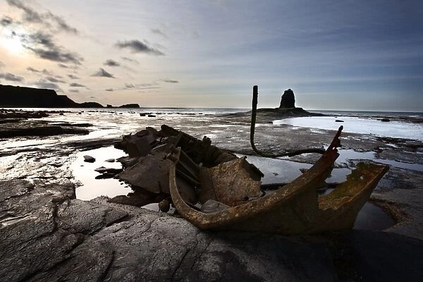 Old wreck and Black Nab at Saltwick Bay, near Whitby, North Yorkshire, Yorkshire, England, United Kingdom, Europe