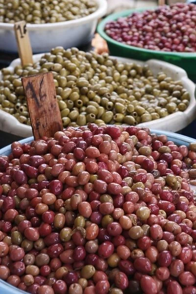Olives in the souk, Essaouira, Atlantic coast, Morocco, North Africa, Africa