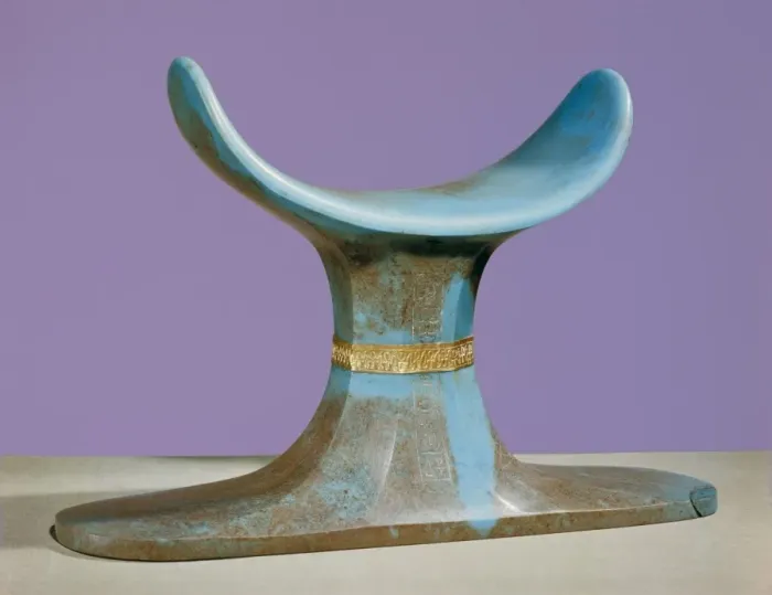 Framed Print : Opaque blue glass-paste funerary headrest with gold frieze, from the tomb of the pharaoh Tutankhamun, discovered in the Valley of the Kings, Thebes, Egypt, North Framed Print : Opaque blue glass-paste funerary headrest with gold frieze, from the tomb of the pharaoh Tutankhamun, discovered in the Valley of the Kings, Thebes, Egypt, North