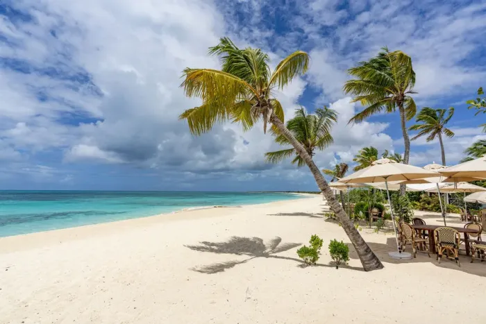 Framed Print : Open air restaurant of luxury resort on a palm fringed beach, Barbuda, Antigua and Barbuda, West Indies, Caribbean, Central America