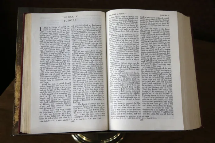 Framed Print : Open Bible in Wesley Memorial Methodist Church, Oxford, Oxfordshire, England Framed Print : Open Bible in Wesley Memorial Methodist Church, Oxford, Oxfordshire, England