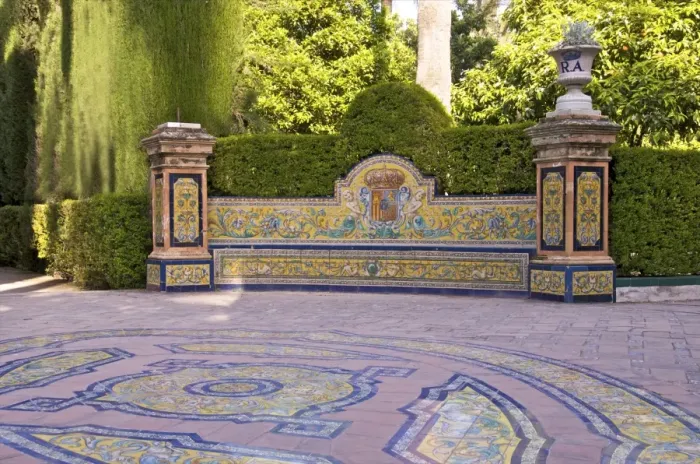 Framed Print : Ornamental gardens and pavings of Grotesque gallery in Reales Alcazares Gardens Framed Print : Ornamental gardens and pavings of Grotesque gallery in Reales Alcazares Gardens