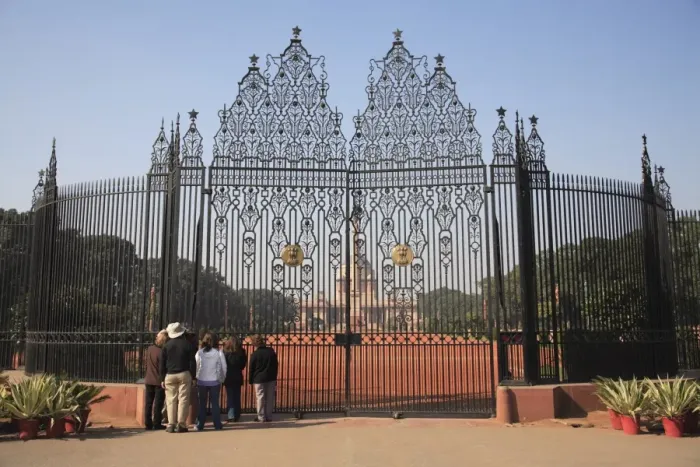 Framed Print : Ornate iron gates of Rashtrapati Bhavan, Presidential Palace, New Delhi, India, Asia
Framed Print : Ornate iron gates of Rashtrapati Bhavan, Presidential Palace, New Delhi, India, Asia