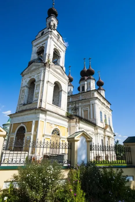Framed Print : Orthodox Church in Plyos, Golden Ring, Russia, Europe Framed Print : Orthodox Church in Plyos, Golden Ring, Russia, Europe