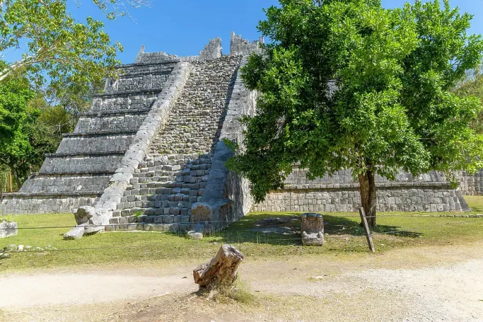 Framed Print : The Ossuary building, Tomb of the Great Priest, Mayan ruins, Chichen Itza, UNESCO World Heritage Site, Yucatan, Mexico, North America Framed Print : The Ossuary building, Tomb of the Great Priest, Mayan ruins, Chichen Itza, UNESCO World Heritage Site, Yucatan, Mexico, North America