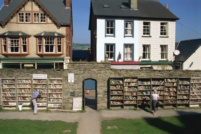 Framed Print : Outdoor bookshop, Hay on Wye, Herefordshire, England, United Kingdom, Europe
