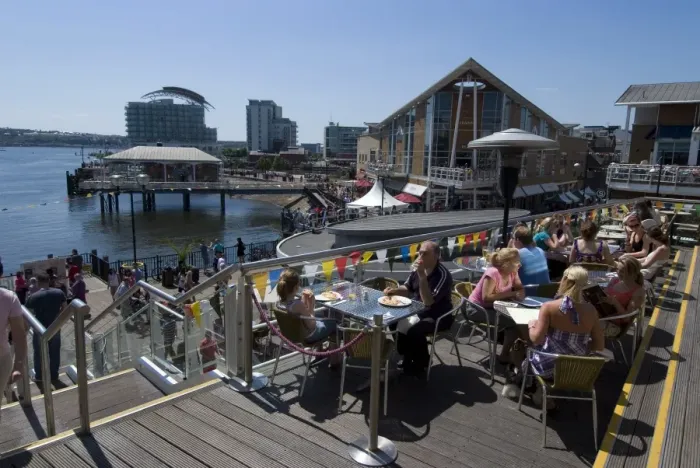 Framed Print : Outdoor cafe at Mermaid Quay, Cardiff Bay, Cardiff, Wales, United Kingdom, Europe Framed Print : Outdoor cafe at Mermaid Quay, Cardiff Bay, Cardiff, Wales, United Kingdom, Europe