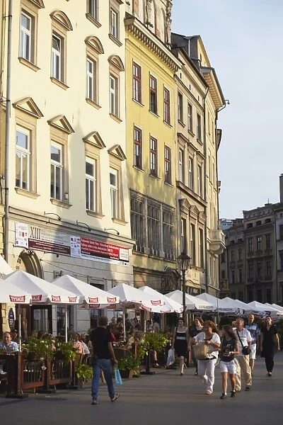Outdoor cafes in Main Market Square (Rynek Glowny), Krakow, Poland, Europe