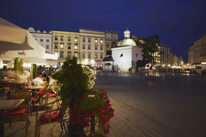 Framed Print : Outdoor cafes in Main Market Square (Rynek Glowny) with Church of St. Adalbert in background Framed Print : Outdoor cafes in Main Market Square (Rynek Glowny) with Church of St. Adalbert in background