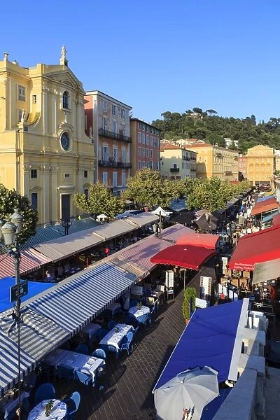 Outdoor restaurants set up in Cours Saleya, Nice, Alpes Maritimes, Provence, Cote d Azur, French Riviera, France, Europe