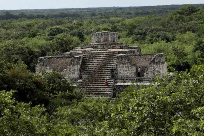 Framed Print : The Oval Palace, Mayan ruins, Ek Balam, Yucatan, Mexico, North America Framed Print : The Oval Palace, Mayan ruins, Ek Balam, Yucatan, Mexico, North America