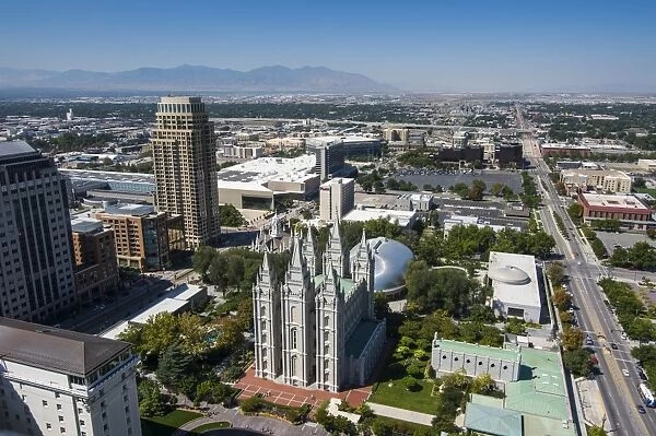 Overlook over Salt Lake City and the Mormon Assembly Hall, Salt Lake City, Utah, United States of America, North America