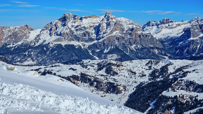 Framed Print : Overlook over the snowy mountains around Corvara, Alta Badia, Dolomites, Italy Framed Print : Overlook over the snowy mountains around Corvara, Alta Badia, Dolomites, Italy