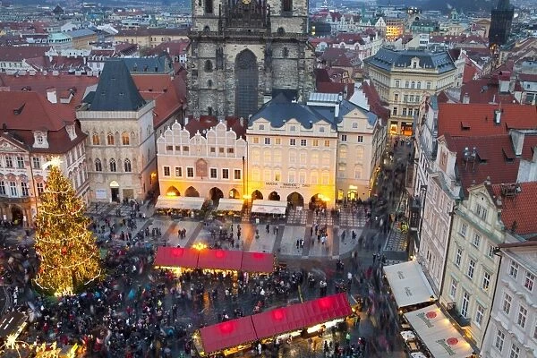 Overview of the Christmas Market and the Church of Our Lady of Tyn on the Old Town Square, UNESCO World Heritage Site, Prague, Czech Republic, Europe