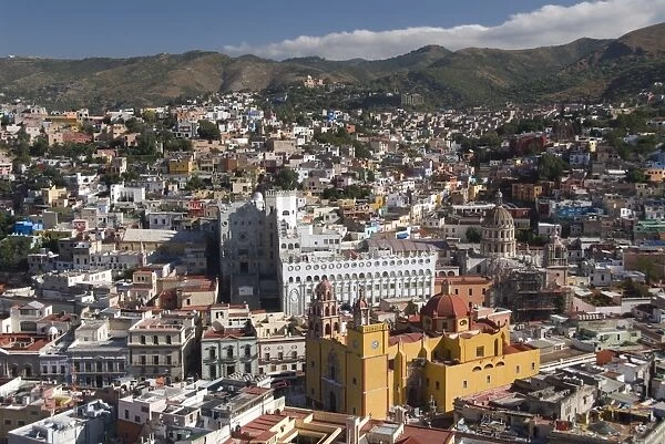 Overview of city from the monument of El Pipila, Guanajuato city, UNESCO World Heritage Site