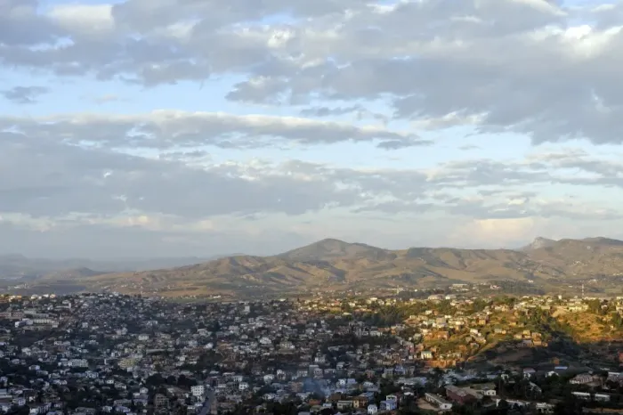 Framed Print : Overview from the upper town, Fianarantsoa, Madagascar, Africa Framed Print : Overview from the upper town, Fianarantsoa, Madagascar, Africa