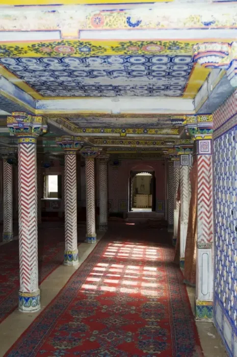 Framed Print : Painted interior of the Juna Mahal Fort
