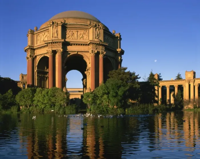 Framed Print : The Palace of Fine Arts standing beside a lake in San Francisco, California
