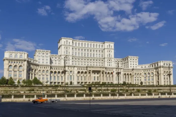 Framed Print : Palace of Parliament, the worlds second largest building after the Pentagon, Bucharest, Romania, Europe Framed Print : Palace of Parliament, the worlds second largest building after the Pentagon, Bucharest, Romania, Europe