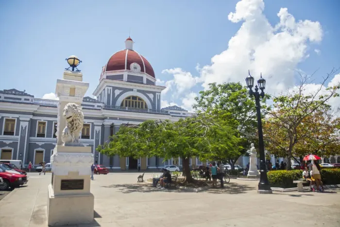 Framed Print : Palacio de Gobierno, Cienfuegos, UNESCO World Heritage Site, Cuba, West Indies Framed Print : Palacio de Gobierno, Cienfuegos, UNESCO World Heritage Site, Cuba, West Indies