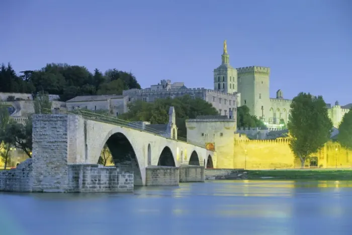 Framed Print : Palais des Papes (Papal palace) and River Rhone, Avignon, Vaucluse, Provence Framed Print : Palais des Papes (Papal palace) and River Rhone, Avignon, Vaucluse, Provence