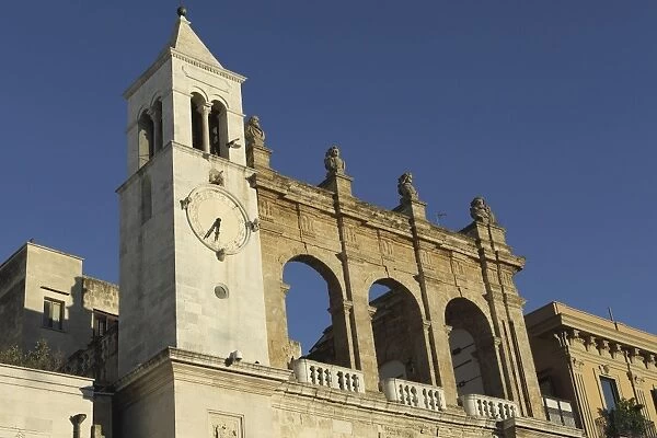 Palazzo del Sedile dei Nobili clock tower, Piazza Mercantile (Market Square), in