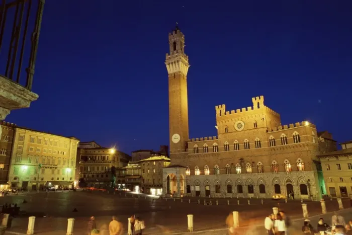 Framed Print : Palazzo Pubblico Framed Print : Palazzo Pubblico