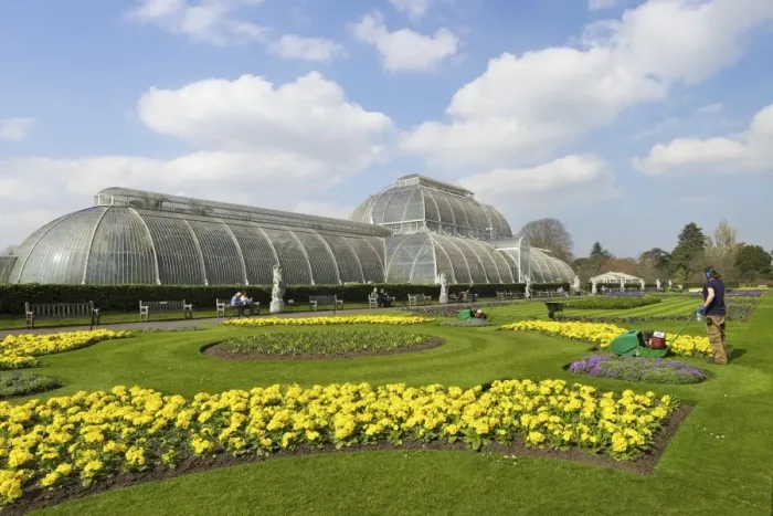 Framed Print : Palm House in spring, Royal Botanic Gardens, Kew, UNESCO World Heritage Site, London, England, United Kingdom, Europe Framed Print : Palm House in spring, Royal Botanic Gardens, Kew, UNESCO World Heritage Site, London, England, United Kingdom, Europe