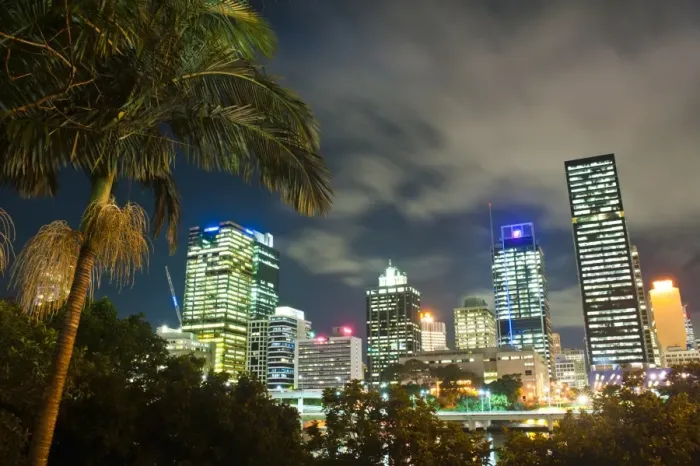 Framed Print : Palm tree and Brisbane skyline at night, Brisbane, Queensland, Australia, Pacific Framed Print : Palm tree and Brisbane skyline at night, Brisbane, Queensland, Australia, Pacific