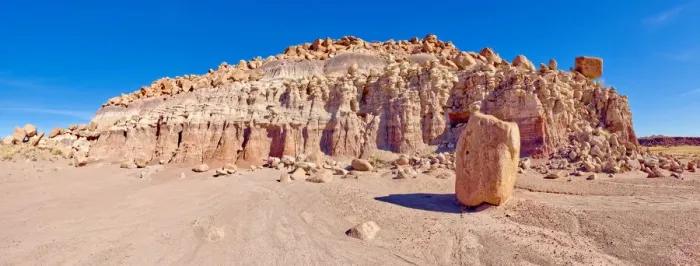 Framed Print : Panorama of a ridge in the Devils Playground of crumbling hoodoos