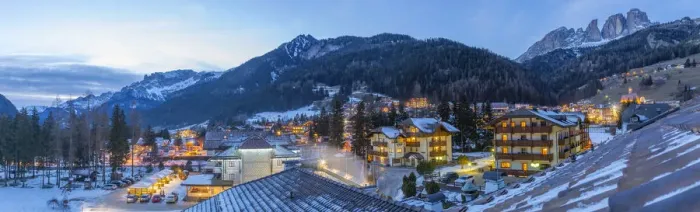 Framed Print : Panoramic rooftop view of Campitello di Fassa and GrohmannspitzePunta Grohmann at dusk in winter Framed Print : Panoramic rooftop view of Campitello di Fassa and GrohmannspitzePunta Grohmann at dusk in winter