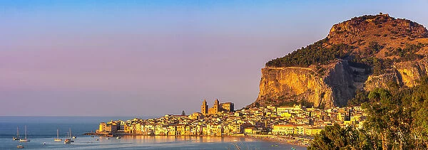 Panoramic view of Cefalu, Province of Palermo, Sicily, Italy, Mediterranean, Europe