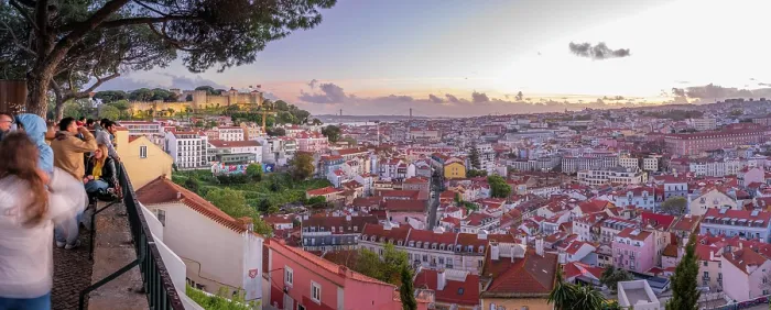 Framed Print : Panoramic view of Lisbon Castle from Miradouro da Senhora do Monte scenic point at dusk in the Alfama District, Lisbon, Portugal, Europe
