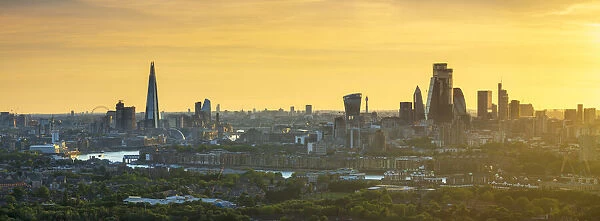 Panoramic view of London skyline including The Shard, Tower Bridge, Thames and The City, London, England, United Kingdom, Europe