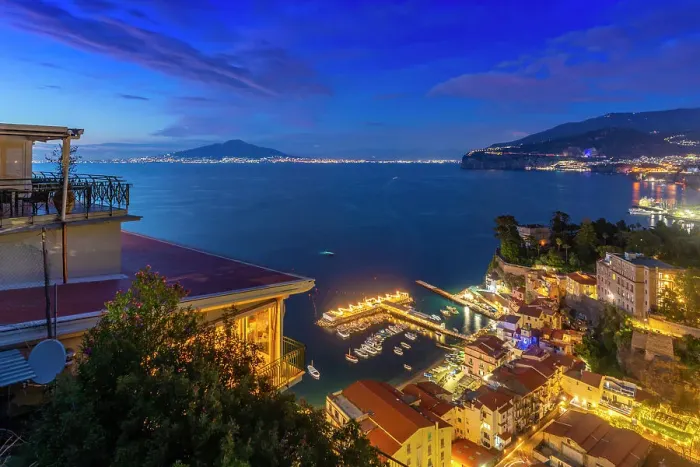 Framed Print : Panoramic view of Sorrento, Mount Vesuvius and Bay of Naples at night, Sorrento, Campania, Italy, Mediterranean, Europe Framed Print : Panoramic view of Sorrento, Mount Vesuvius and Bay of Naples at night, Sorrento, Campania, Italy, Mediterranean, Europe