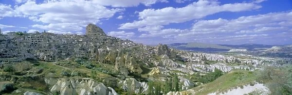 Panoramic view of the town of Uchisar with its old
