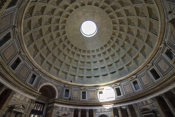 Pantheon interior, UNESCO World Heritage Site, Rome, Lazio, Italy, Europe